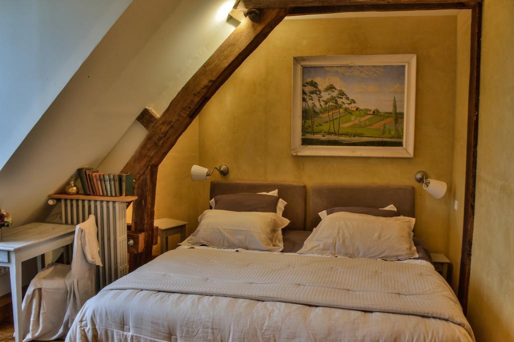 Bed & Breakfast Charmilles Des Cordeliers 3*