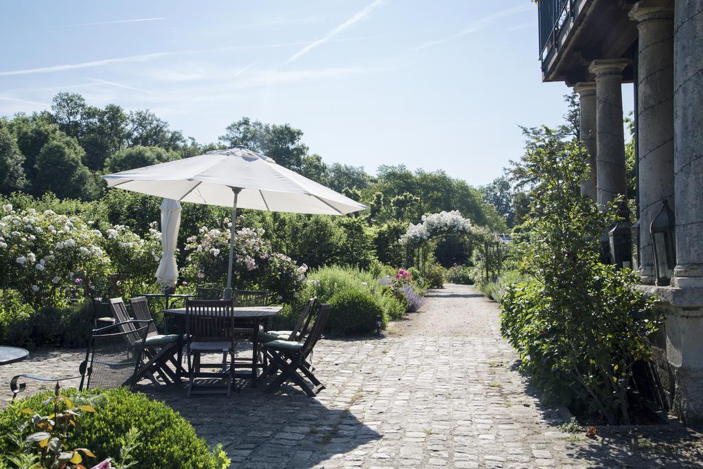 Bed & Breakfast Charmilles Des Cordeliers 3*